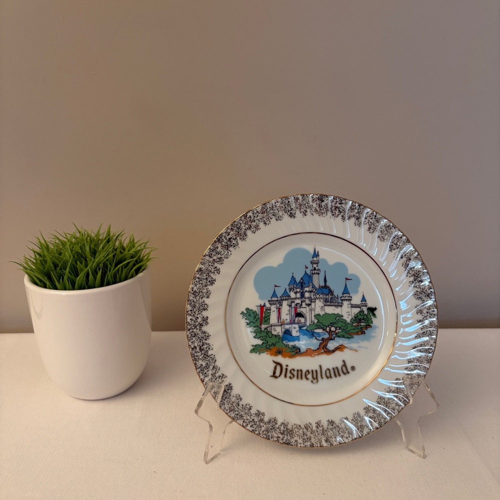 Vintage 1970s Disneyland Souvenir Plate: Sleeping Beauty Castle, Made in Japan